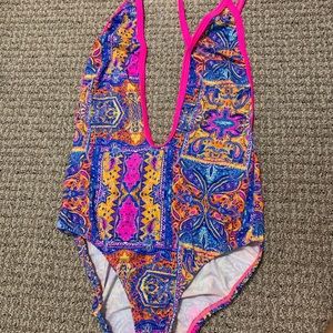 Rave with Mi Gente Bodysuit Size Small